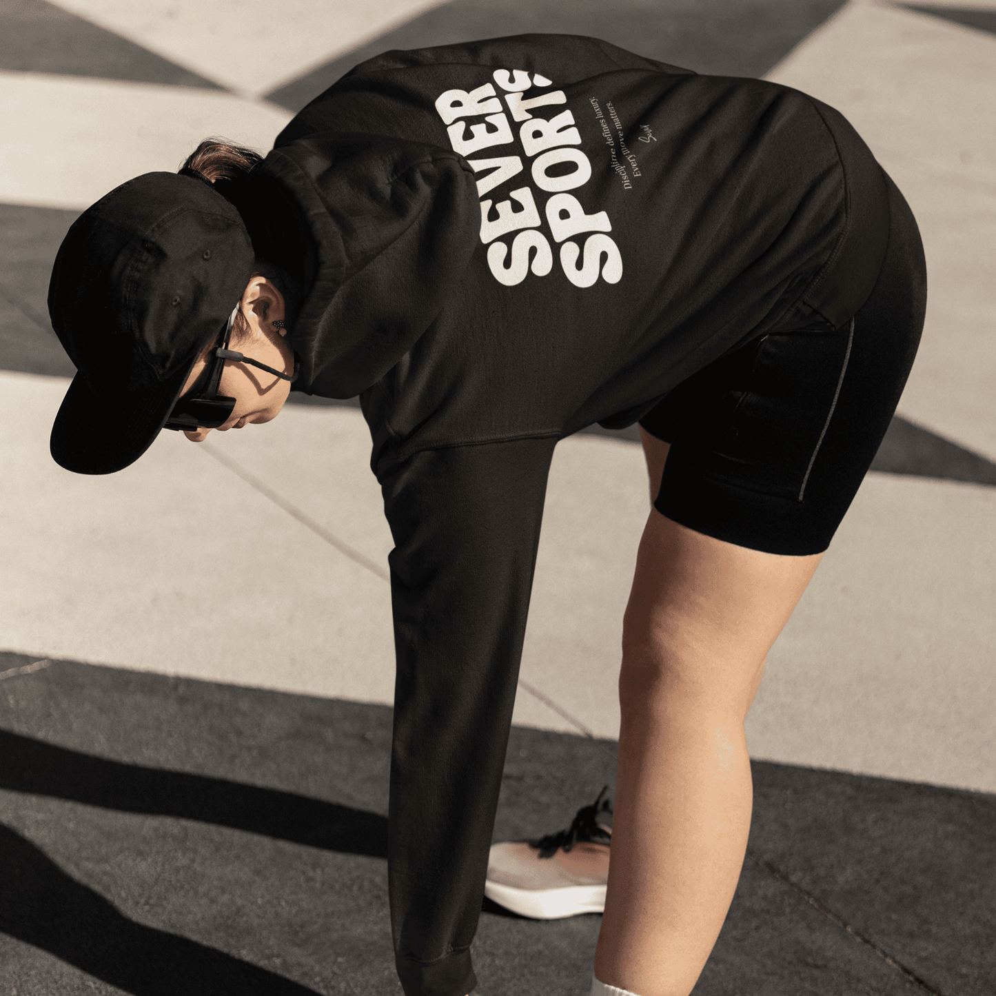 The Performance Hoodie "BLACK"